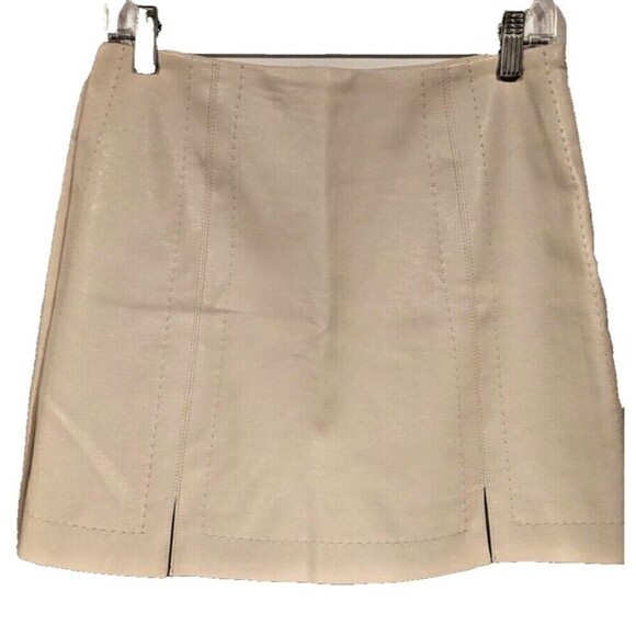 Alya Francesca's Vegan Leather Mini Skirt Beige Mod Style Women's Medium - Picture 1 of 7